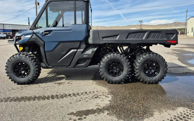 2026 Can-Am® Defender 6x6 Limited HD10