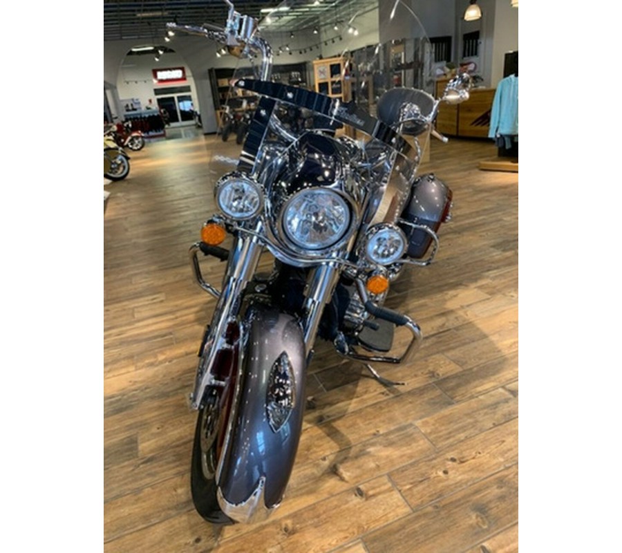 2017 Indian Springfield Steel Gray Over Burgundy Metallic