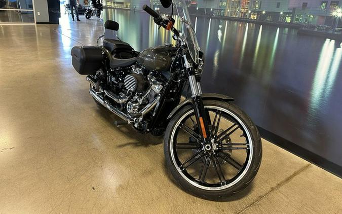 2019 Harley-Davidson Softail FXBR - Breakout