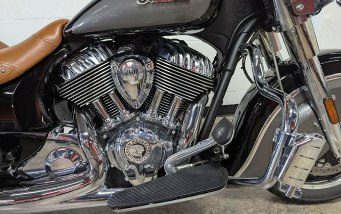 2024 Indian Springfield Black Metallic/Titanium Metallic