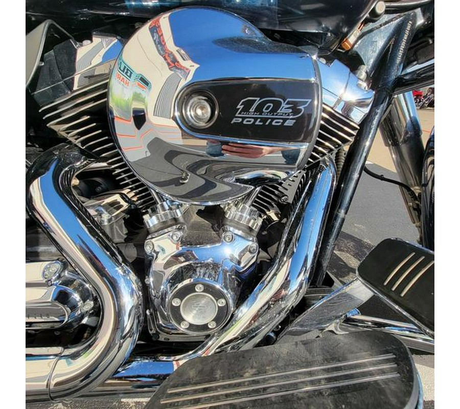 2016 Harley-Davidson® Road King® Police