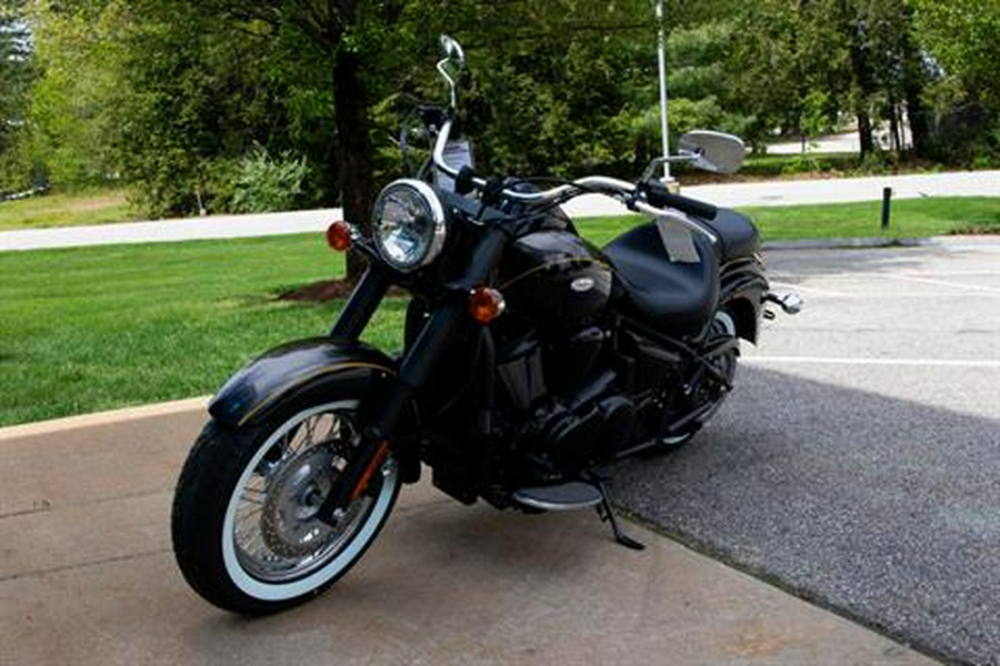 2023 Kawasaki Vulcan 900 Classic