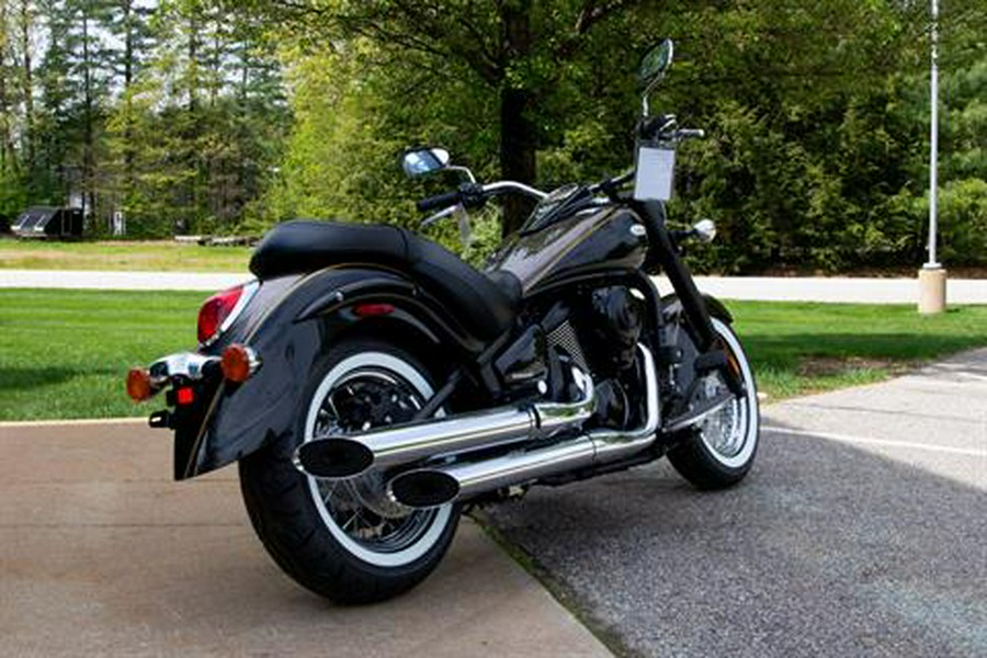 2023 Kawasaki Vulcan 900 Classic