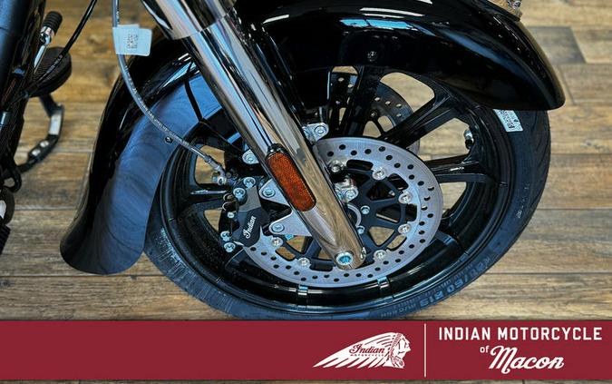 2024 Indian Motorcycle® Chieftain® Black Metallic