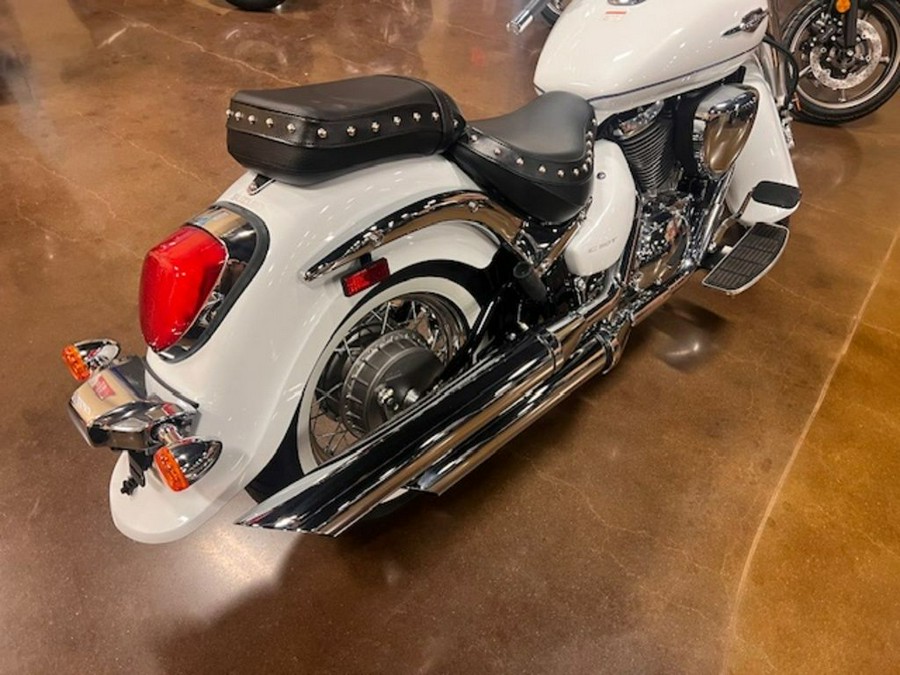 2025 Suzuki Boulevard C50T Special