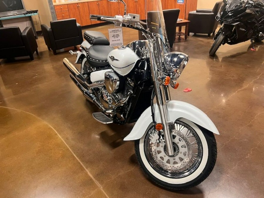 2025 Suzuki Boulevard C50T Special