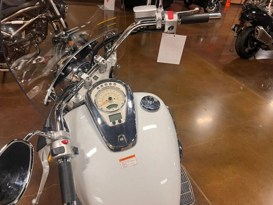 2025 Suzuki Boulevard C50T Special