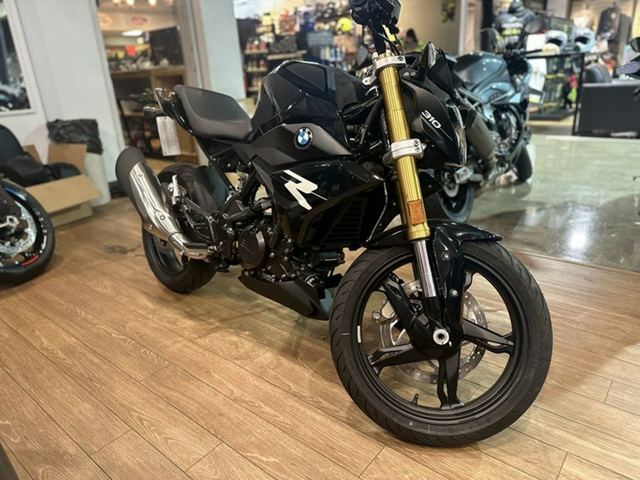 2025 BMW G 310 R Style Passion