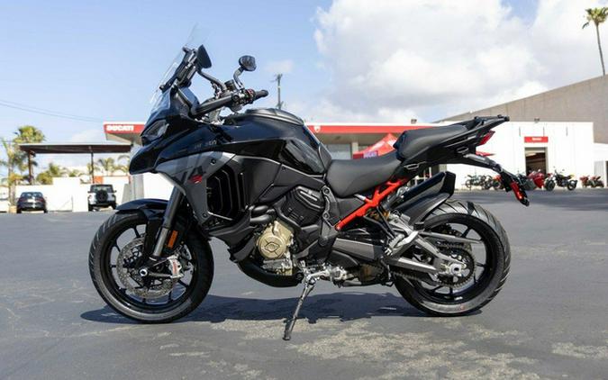 2025 Ducati Multistrada V4 S