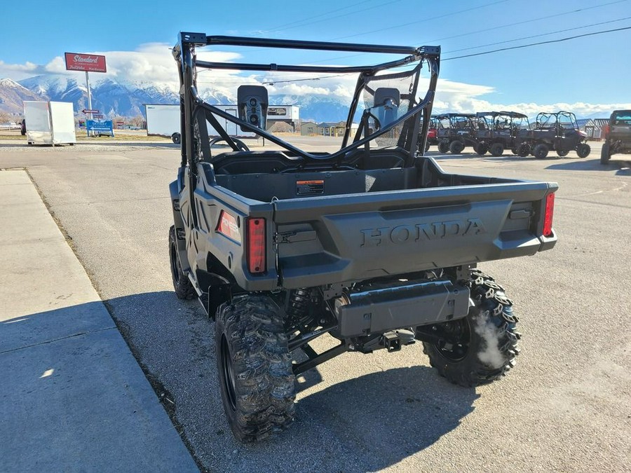 2025 Honda Pioneer 1000 Base