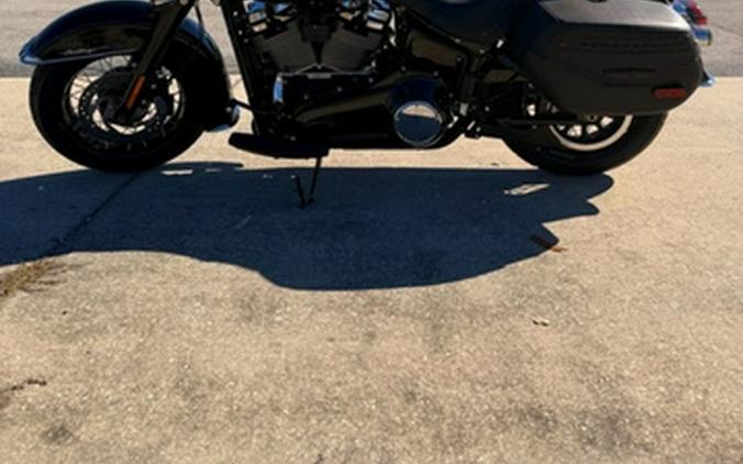 2026 Harley-Davidson Softail FLHC - Heritage Classic