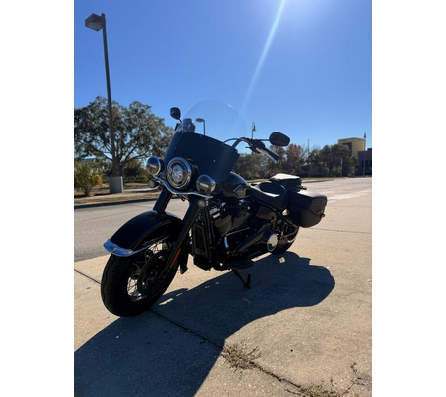 2026 Harley-Davidson Softail FLHC - Heritage Classic