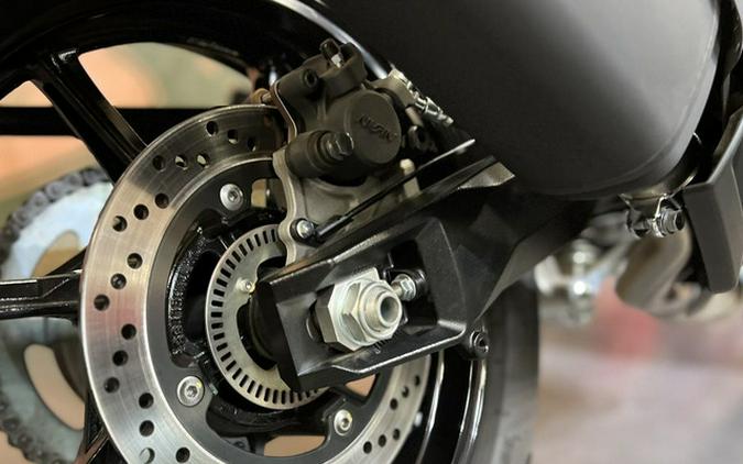 2024 Suzuki V-Strom 800