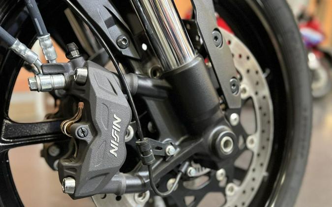 2024 Suzuki V-Strom 800
