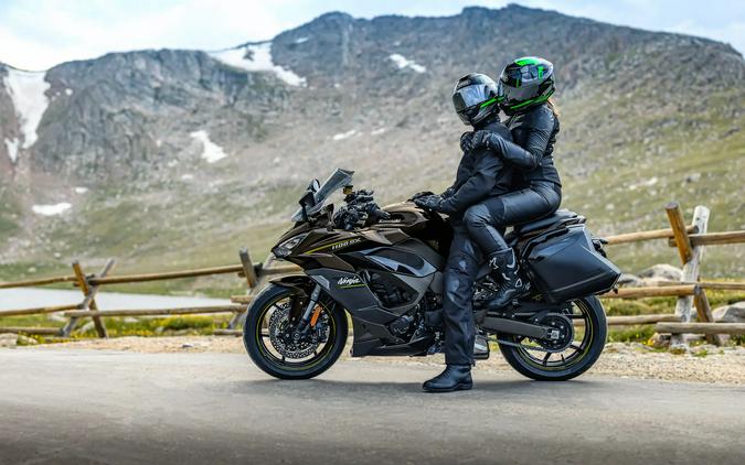 2026 Kawasaki Ninja® 1100SX ABS