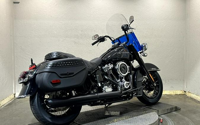 2026 Harley-Davidson® Heritage Classic® MIDNIGHT EMBER