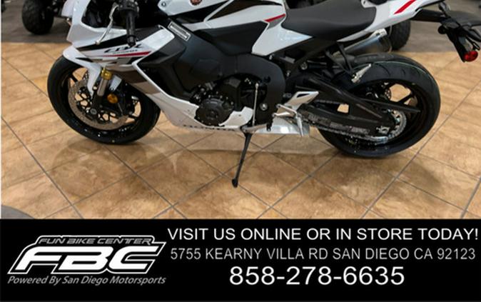 2027 Honda CBR1000RR ABS