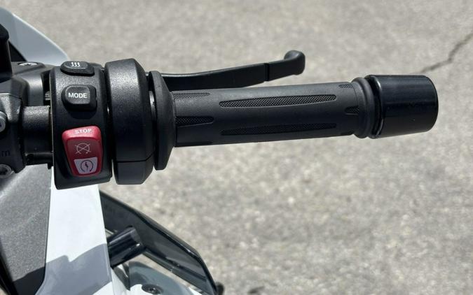 2023 BMW R 1250 RS Light White