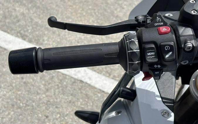 2023 BMW R 1250 RS Light White