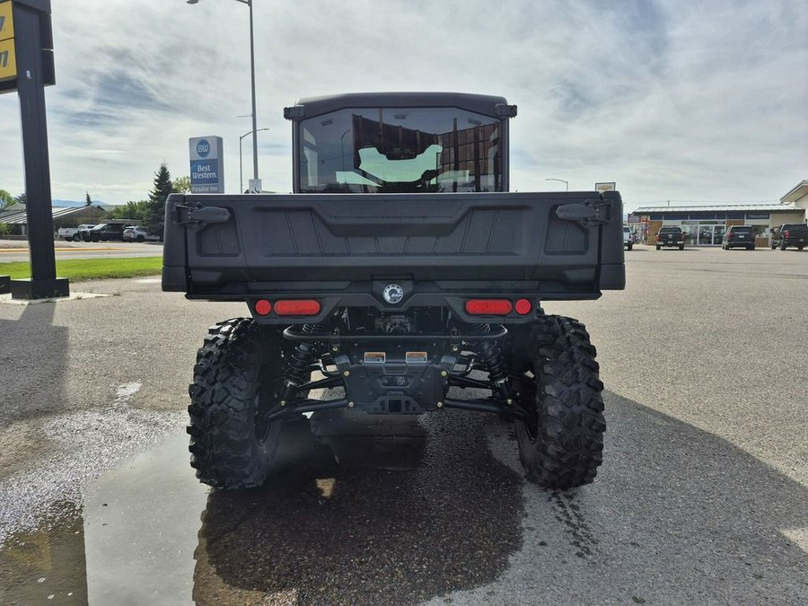 2026 Can-Am® Defender 6x6 Limited HD10