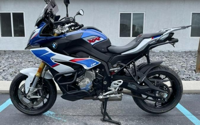 2019 BMW S 1000 XR Light White / Racing Blue Metallic / Racing Red