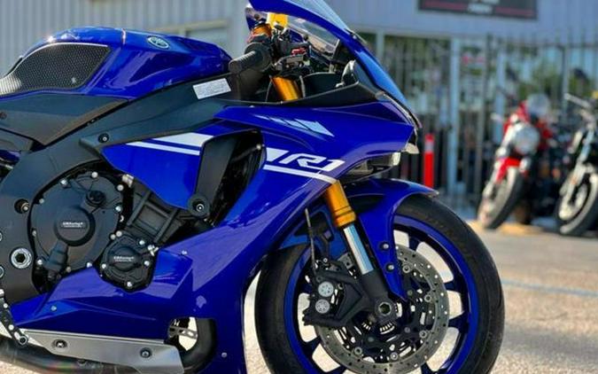 2017 Yamaha YZF-R1 Team Yamaha Blue