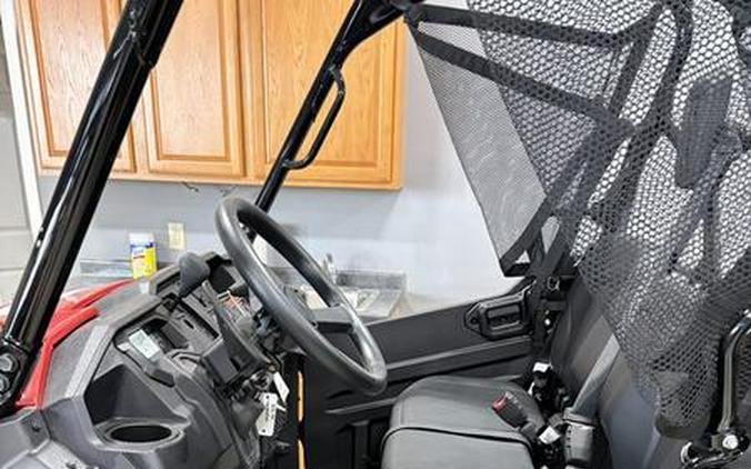 2025 Honda® Pioneer 1000-6 Deluxe Crew