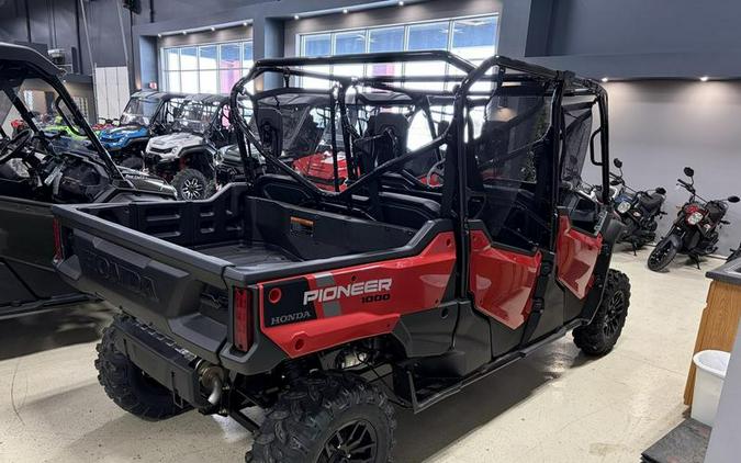 2025 Honda® Pioneer 1000-6 Deluxe Crew