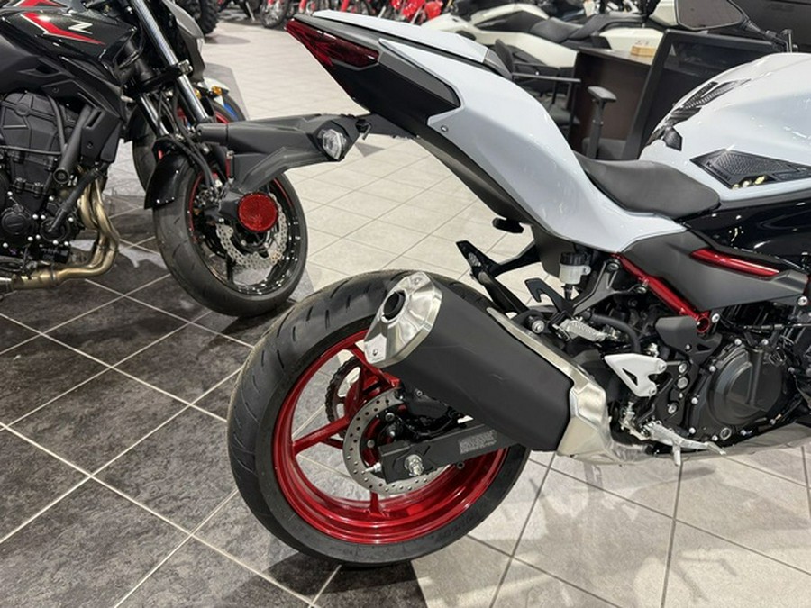 2026 Kawasaki Z500 SE ABS