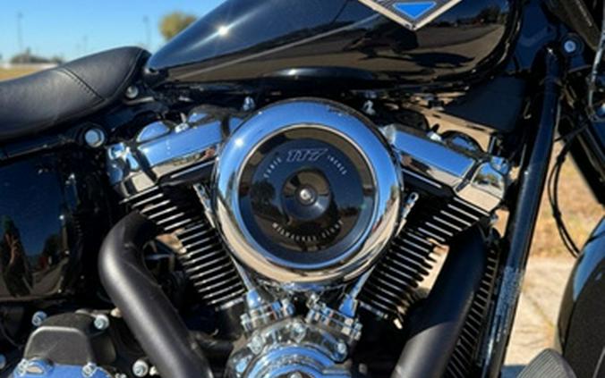 2026 Harley-Davidson Softail FLHC - Heritage Classic