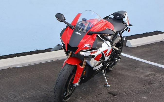 2026 YAMAHA YZF R1 70 TH ANNIVERSARY