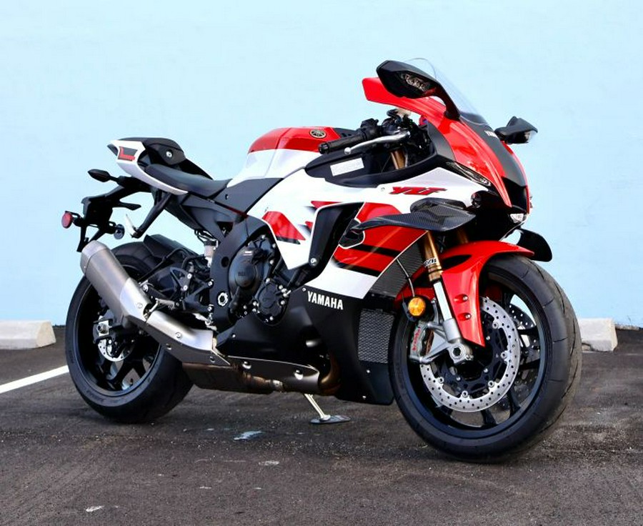 2026 YAMAHA YZF R1 70 TH ANNIVERSARY