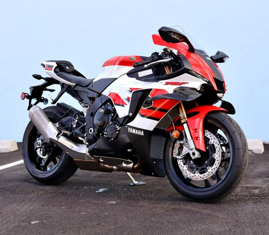 2026 YAMAHA YZF R1 70 TH ANNIVERSARY
