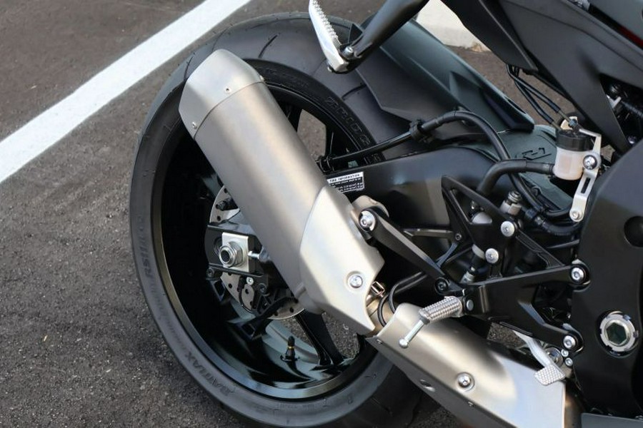 2026 YAMAHA YZF R1 70 TH ANNIVERSARY