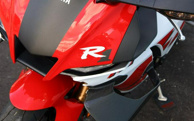 2026 YAMAHA YZF R1 70 TH ANNIVERSARY