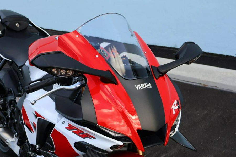 2026 YAMAHA YZF R1 70 TH ANNIVERSARY