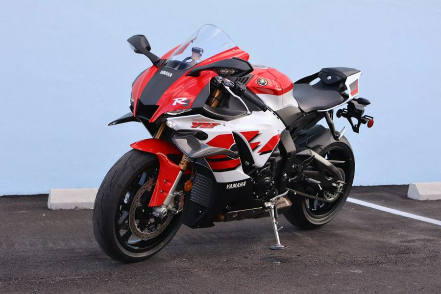 2026 YAMAHA YZF R1 70 TH ANNIVERSARY