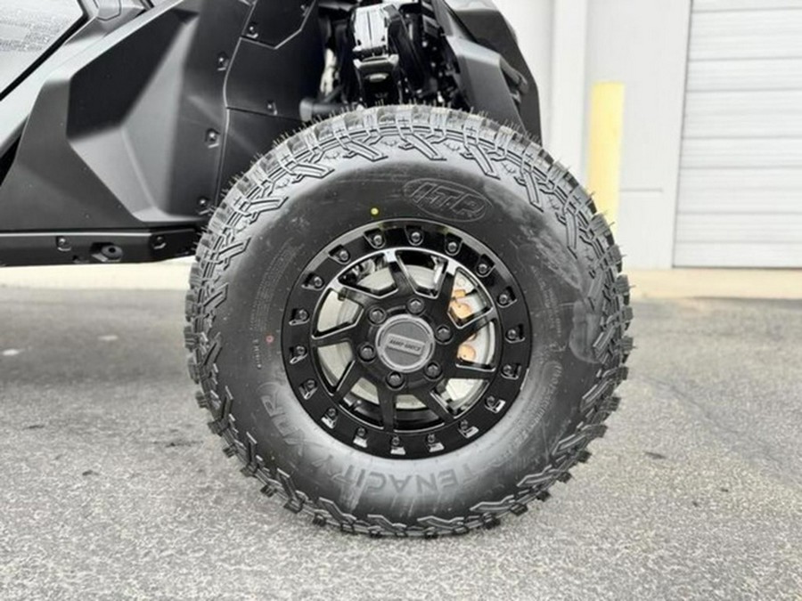 2026 Can-Am Maverick R X RS With Smart-Shox Triple Black