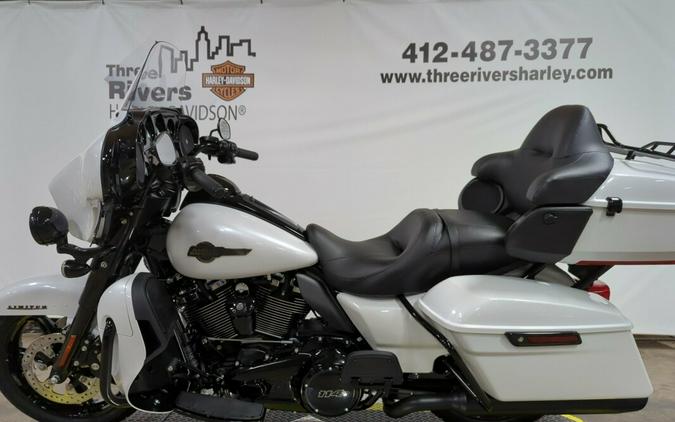 2024 Harley-Davidson® Ultra Limited White Onyx Pearl – Black Finish