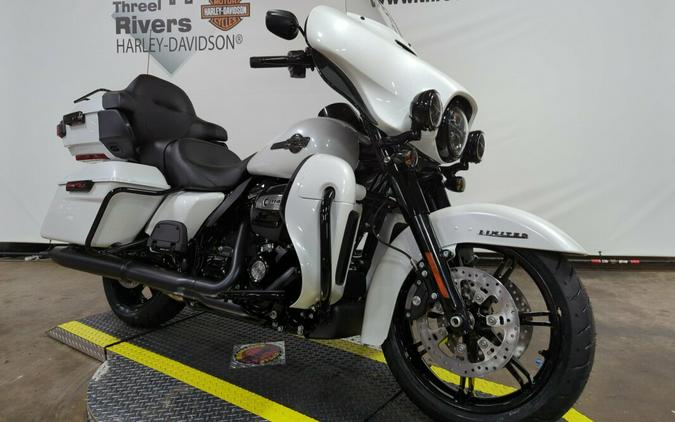 2024 Harley-Davidson® Ultra Limited White Onyx Pearl – Black Finish