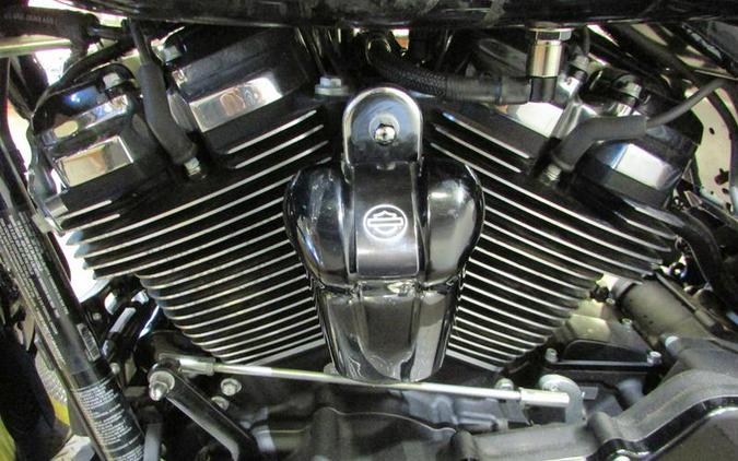 2018 Harley-Davidson® FLHXS - Street Glide® Special