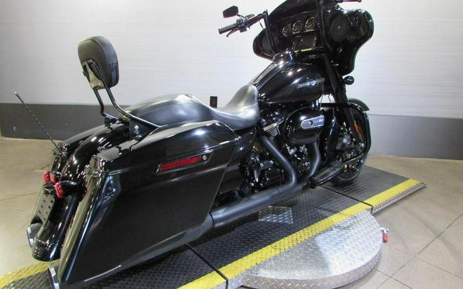 2018 Harley-Davidson® FLHXS - Street Glide® Special