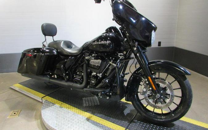 2018 Harley-Davidson® FLHXS - Street Glide® Special