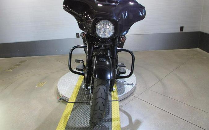 2018 Harley-Davidson® FLHXS - Street Glide® Special