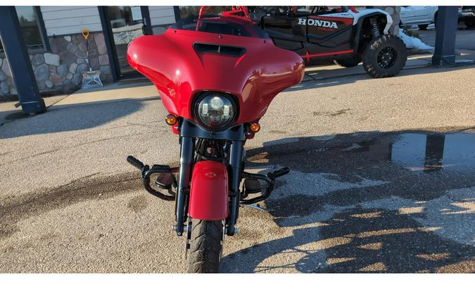 2022 Harley-Davidson® Street Glide Special