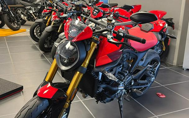 2026 Ducati Monster SP
