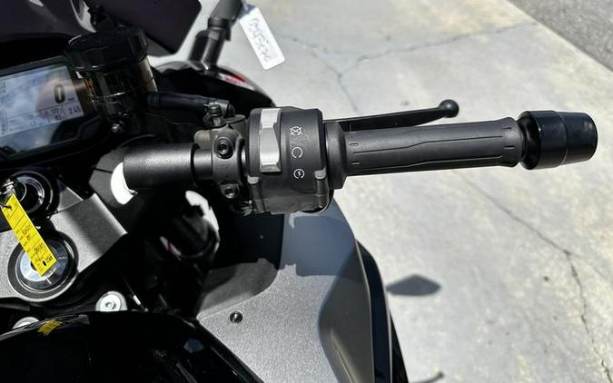 2024 Kawasaki Ninja® 1000SX ABS