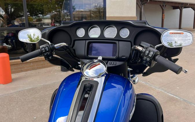 2024 Harley-Davidson® Tri Glide® Ultra Blue Burst