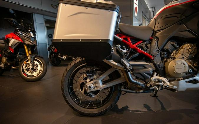 2025 Ducati Multistrada V4 Rally