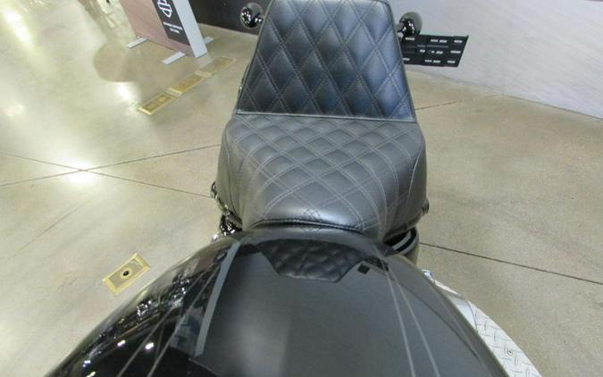 2018 Harley-Davidson® FXBR - Softail® Breakout®